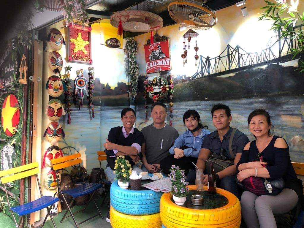 Street food tour, tour guide binh. ha noi magical tours